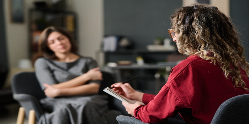 Qual é a diferença entre Psicologia Baseada em Evidências e TCC? 