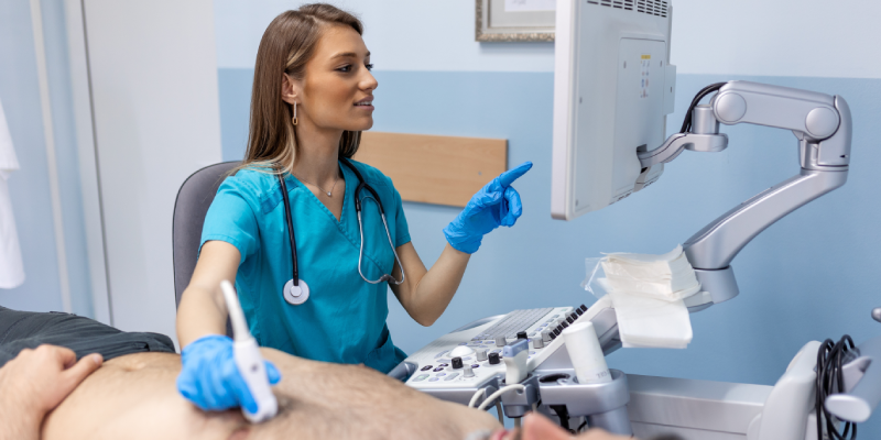 Aneurisma de aorta abdominal: existe evidência para realizar rastreamento? 