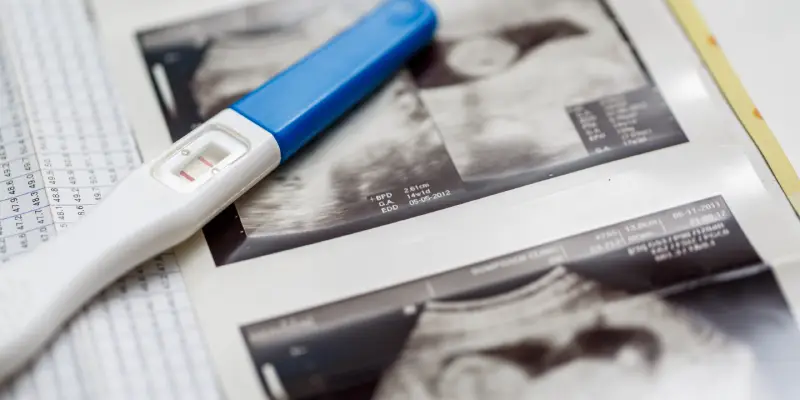 Prevenção da gravidez na adolescência: o papel do pediatra para além da prescrição de anticoncepcionais